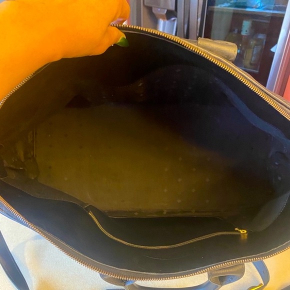 MCM Traveler Weekender Bag w/Adjustable Strap and COA, Vintage. EUC - Picture 10 of 16